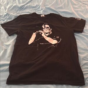 Gildan Black Short Sleeve Tee with Artistic Graphic